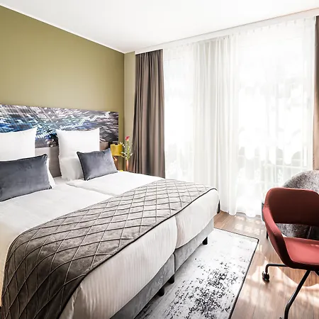Leonardo Frankfurt 4*