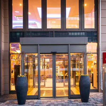 Hotel Leonardo Frankfurt 4*