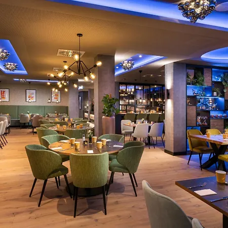 Leonardo Frankfurt فندق إشبورن