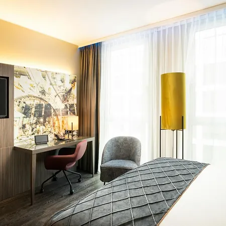 Hotel Leonardo Frankfurt 4*