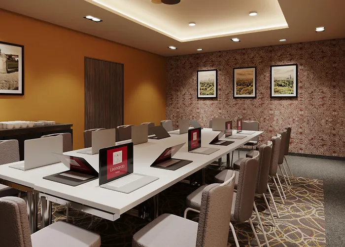 Hotel Leonardo Frankfurt 4*