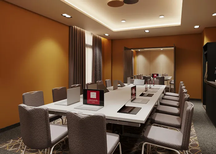 Leonardo Frankfurt 4*